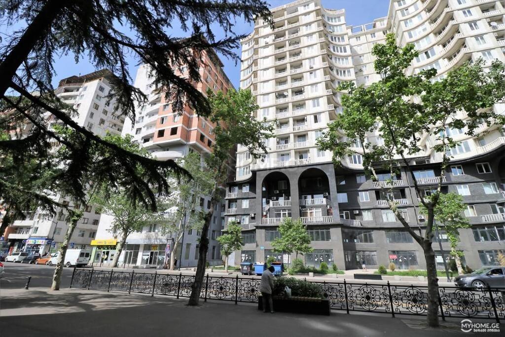 Niko'S Apartments On Shartava Street Тбилиси Экстерьер фото